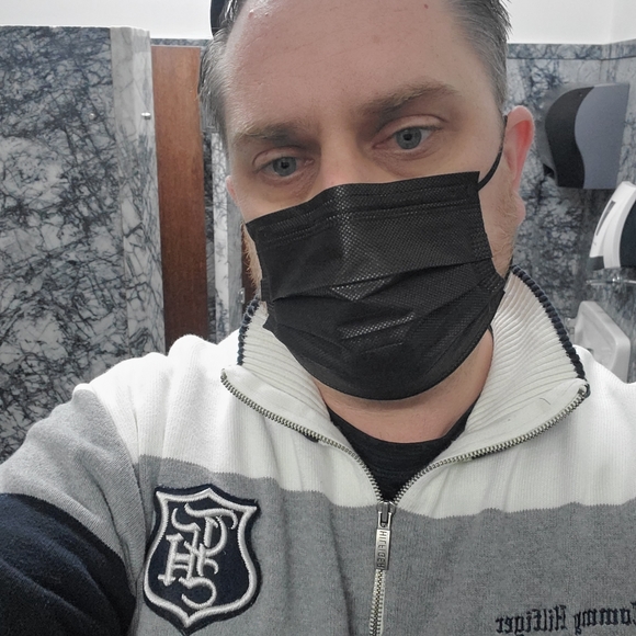 Meet the Posher Listing - Picture 5 of 6